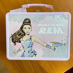 New With Tags Ariana Grande R.E.M. Lunch Box